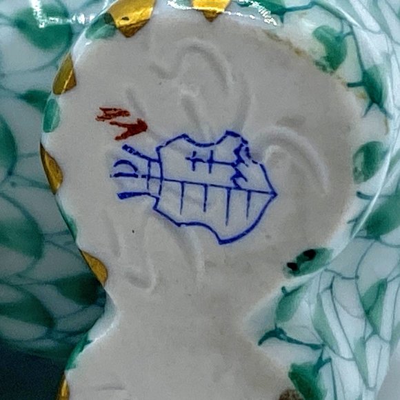 Herend green fishnet Miniature Elephant Figurine VHV---05265-0-00 - Picture 9 of 12